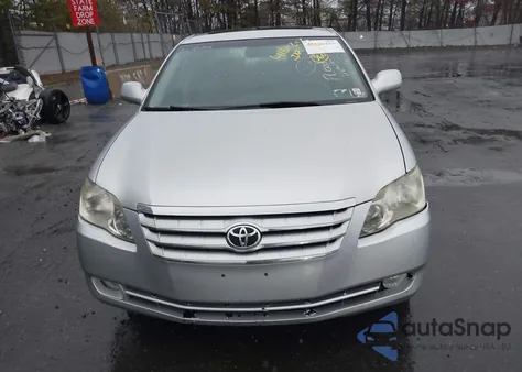2005 Toyota Avalon Xls z USA, uszkodzony, nr VIN 4T1BK36B45U048903